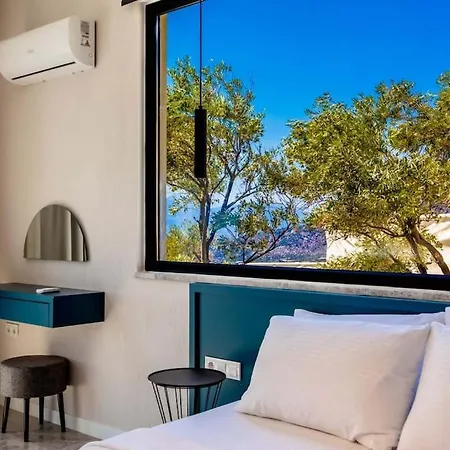 Villa Doga Manzarali Havuzlu Nord 2 Kaş