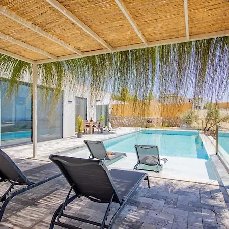 Doga Manzarali Havuzlu Nord 2 Villa Kaş