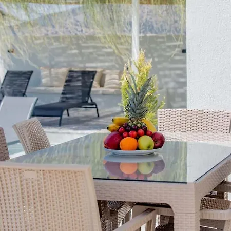 Villa Doga Manzarali Havuzlu Nord 2